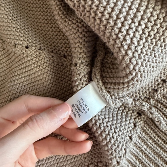 Croft & Barrow Beige Short Sleeve Knit Cardigan Minimalist Button Sweater - Picture 15 of 15